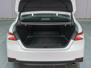 Седан Toyota Camry 2019 года, 3249000 рублей, Сургут