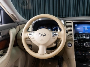 Внедорожник Infiniti FX37 2012 года, 1819000 рублей, Тюмень
