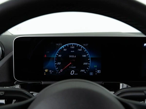 Хетчбэк Mercedes-benz B-класс 2019 года, 1897077 рублей, Москва