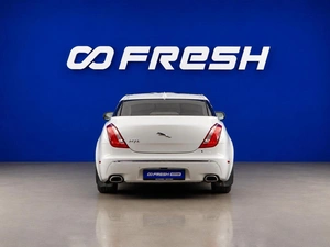 Седан Jaguar XJ 2013 года, 1570077 рублей, Москва