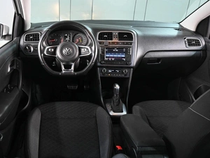 Седан Volkswagen Polo 2018 года, 1489000 рублей, Аксай