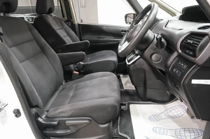Минивэн Nissan Serena 2016 года, 1719000 рублей, Новокузнецк