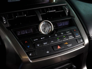 Внедорожник Lexus NX 2015 года, 2249000 рублей, Воронеж