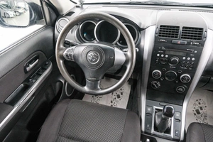 Внедорожник Suzuki Grand Vitara 2010 года, 1129000 рублей, Красноярск