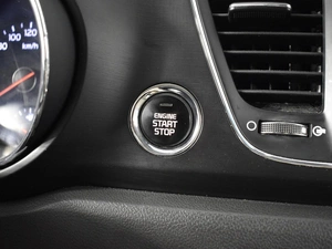 Минивэн Kia Carnival 2018 года, 2463100 рублей, Казань