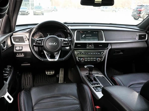 Седан Kia Optima 2019 года, 2350000 рублей, Волгоград