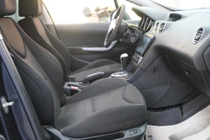 Хетчбэк Peugeot 308 2010 года, 599000 рублей, Омск