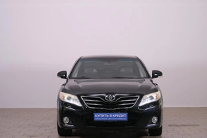 Седан Toyota Camry 2011 года, 1529000 рублей, Омск