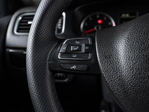 Седан Volkswagen Jetta 2012 года, 979000 рублей, Волгоград