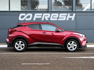 Внедорожник Toyota C-HR 2019 года, 2329000 рублей, Кирилловка
