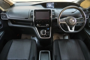Минивэн Nissan Serena 2019 года, 2619000 рублей, Омск
