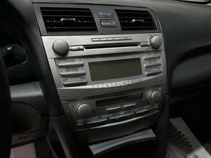 Седан Toyota Camry 2011 года, 1039000 рублей, Красноярск