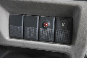 Седан Mazda Familia 2002 года, 299000 рублей, Кемерово