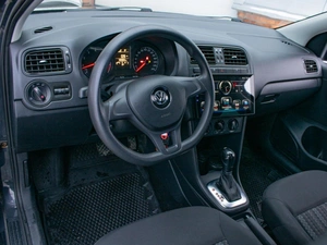 Седан Volkswagen Polo 2018 года, 1150000 рублей, Петрозаводск