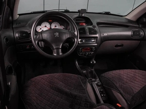 Седан Peugeot 206 2008 года, 265000 рублей, Воронеж