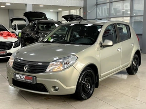 Хетчбэк Renault Sandero 2011 года, 697000 рублей, Солонцы