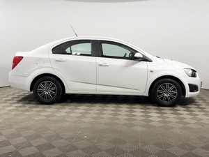 Седан Chevrolet Aveo 2014 года, 943200 рублей, Казань