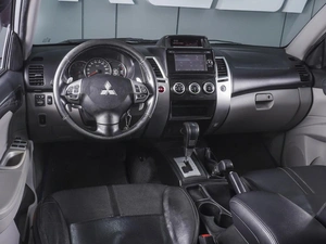 Внедорожник Mitsubishi Pajero Sport 2014 года, 2090000 рублей, Ростов-на-Дону