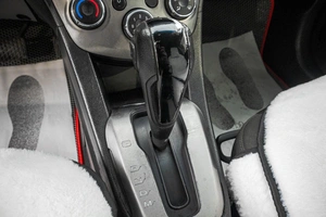 Седан Chevrolet Aveo 2013 года, 539000 рублей, Барнаул