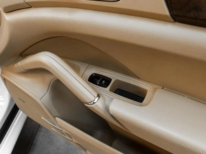 Внедорожник Porsche Cayenne S 2010 года, 2199000 рублей, Тюмень