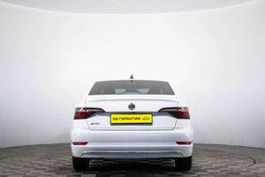 Седан Volkswagen Jetta 2021 года, 1669000 рублей, Пермь