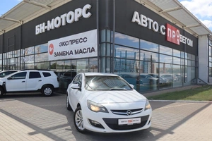 Хэтчбек Opel Astra 2014 года, 900000 рублей, Мирное