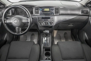 Хетчбэк Toyota Corolla 2006 года, 749000 рублей, Барнаул