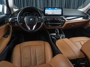 Седан BMW 5 серия 2021 года, 4378000 рублей, Тюмень