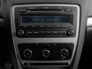 Лифтбек Skoda Octavia 2013 года, 989000 рублей, Тюмень