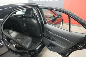 Седан Toyota Camry 2018 года, 3270000 рублей, Курск