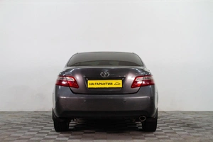 Седан Toyota Camry 2006 года, 929000 рублей, Сургут