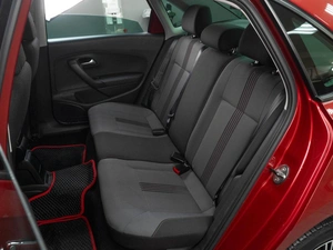 Седан Volkswagen Polo 2016 года, 1155000 рублей, Тюмень