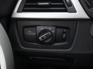 Седан BMW 3 серия 2018 года, 2459000 рублей, Краснодар