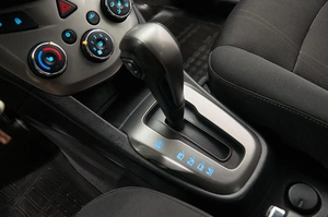 Седан Chevrolet Aveo 2014 года, 827000 рублей, Красноярск