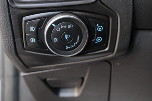 Хетчбэк Ford Focus 2012 года, 829000 рублей, Омск