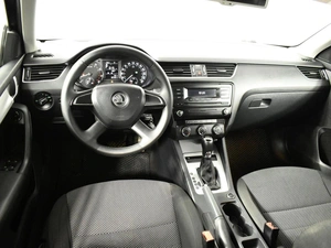 Лифтбек Skoda Octavia 2013 года, 919900 рублей, Казань