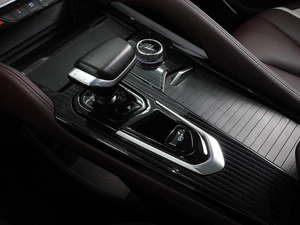 Внедорожник Geely Monjaro 2023 года, 3149000 рублей, Воронеж