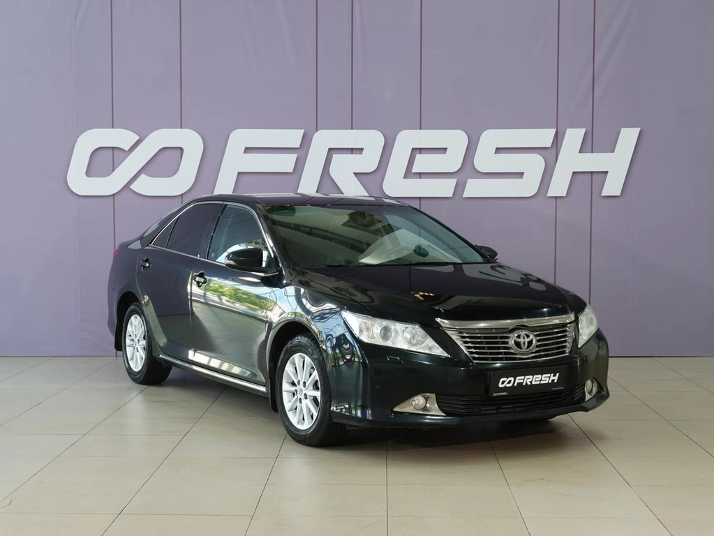 Седан Toyota Camry 2014 года, 1616000 рублей, Тверь