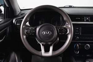 Седан Kia Rio 2020 года, 1429000 рублей, Сургут