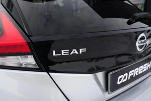 Хетчбэк Nissan Leaf 2018 года, 1890000 рублей, Ульяновск