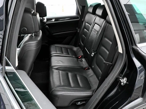 Внедорожник Volkswagen Touareg 2011 года, 2050000 рублей, Волгоград