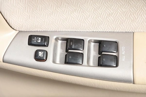 Седан Toyota Corolla 2006 года, 599000 рублей, Новосибирск
