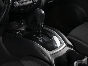 Внедорожник Nissan Qashqai 2020 года, 1700000 рублей, Омск