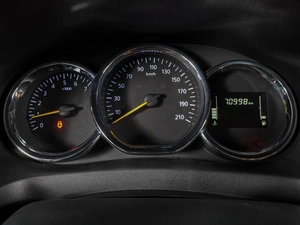 Седан Renault Logan 2019 года, 919000 рублей, Воронеж