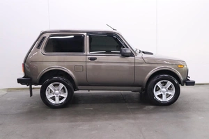 Внедорожник ВАЗ (LADA) Niva Legend 2022 года, 955000 рублей, Брянск