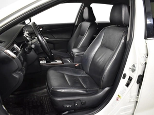 Седан Toyota Camry 2016 года, 1732100 рублей, Казань