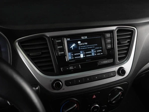 Седан Hyundai Solaris 2017 года, 999000 рублей, Тюмень