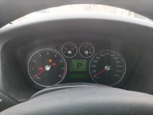 Хетчбэк Ford Focus 2006 года, 480000 рублей, Красноярск