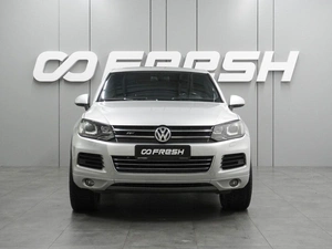 Внедорожник Volkswagen Touareg 2012 года, 1965000 рублей, Воронеж