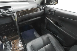 Седан Toyota Camry 2016 года, 2099000 рублей, Новокузнецк